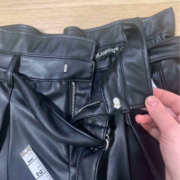 Blank NYC Faux Leather Black High Waisted Leather Trousers Size 27 - Picture 10 of 13